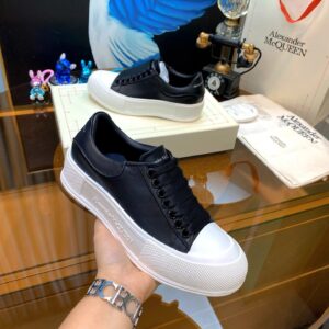 air cushion sole sneakers