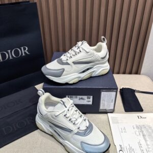 dior b22 sneakers (white color)