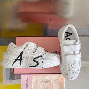 top version smile sneakers