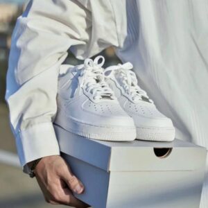 nike air force 1 '07 low triple sneakers white