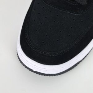 classic fashion sneakers