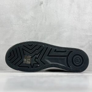 classic fashion sneakers