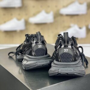 balenciaga 3xl sneakers black