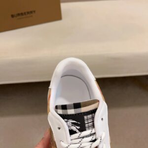 burberry italy leather sneakers