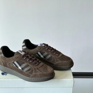 burberryclassic low top sneakers