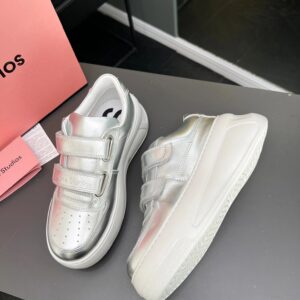 high version velcro sneakers