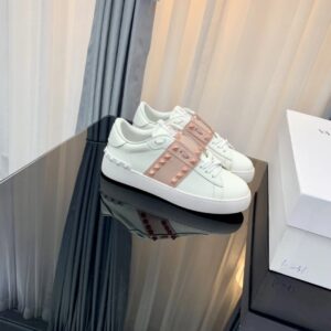 valentino 2022 ss pink studs & laces white lace up sneakers yixing zhang same style