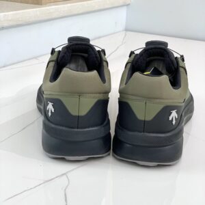 descente dualis urban commuter lifestyle sneakers (black/green)