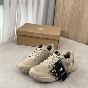 descente dualis g gore tex waterproof light outdoor urban commute running shoes