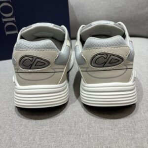 dior b30 head turning retro chunky sneakers