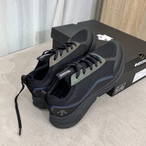 descente lavitate ii knit energy return cushioned sneakers breathable & non slip