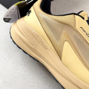 descente toggle design casual shoes in dust gold