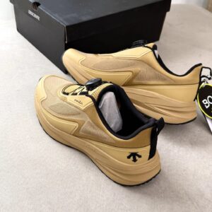 descente toggle design casual shoes in dust gold