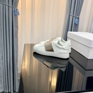 valentino 2022 ss 3d printed floral white lace up sneakers yixing zhang same style (gold accents)