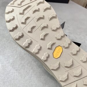 descente dualis g urban trail commuter running shoes (dust yellow)