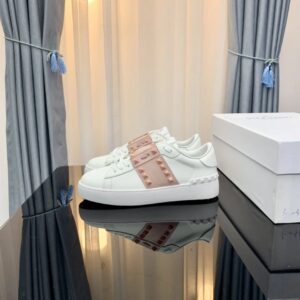 valentino 2022 ss pink studs & laces white lace up sneakers yixing zhang same style