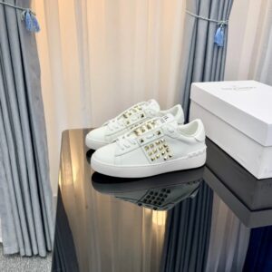 valentino 2022 ss gold studs pure white lace up sneakers yixing zhang same style