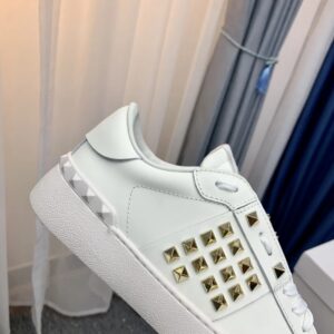 valentino 2022 ss gold studs pure white lace up sneakers yixing zhang same style