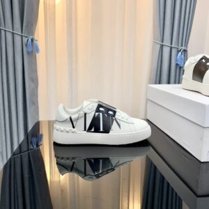 valentino 2022 ss white sneakers with vlt black lace up straps yixing zhang same style studded collection