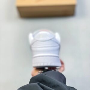 nike sb dunk low white