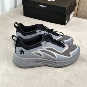 descente lavitate cushioned running shoes for men & women black/grey