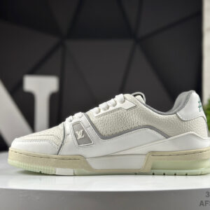 louis vuitton fashion catwalk sneaker white