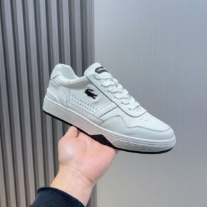 lacoste classic sneakers white