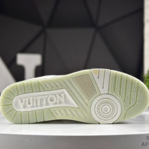 louis vuitton fashion catwalk sneaker white