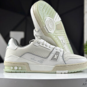 louis vuitton fashion catwalk sneaker white