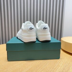 lacoste classic sneakers white