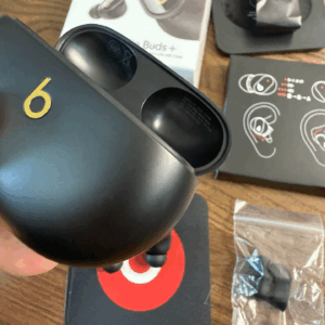 beats studio buds + earbuds black