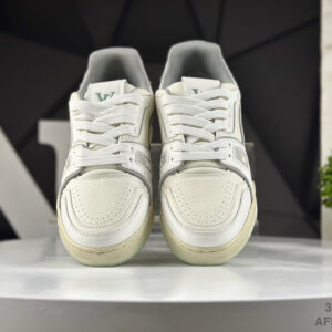 louis vuitton fashion catwalk sneaker white