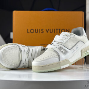 louis vuitton fashion catwalk sneaker white