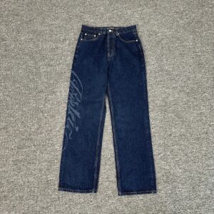 corteiz vintage wash distressed lettering print jeans blue & black, unisex