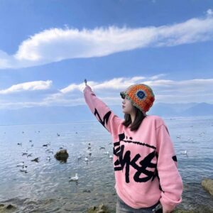 stussy autumn winter unisex loose knit sweater (black and pink)