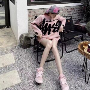 stussy autumn winter unisex loose knit sweater (black and pink)