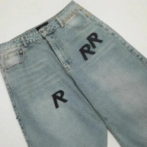 represen straight jeans with r patches light blue