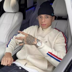 corteiz red & blue knit cardigan