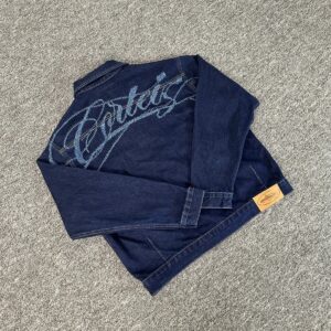 corteiz vintage wash distressed lettering print jeans blue & black, unisex