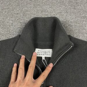 mm6 zip knit cardigan black/grey