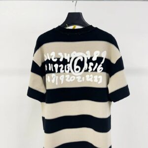 mm6 striped logo tee tan black