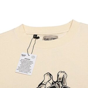 gallery dept graphic tee black & beige