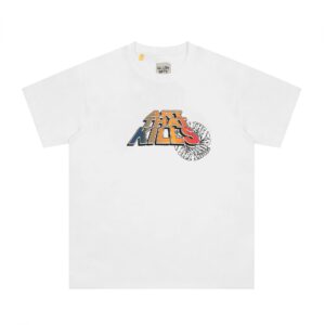 gallery dept gradient logo tee