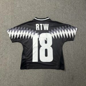 corteiz retro soccer jersey multi