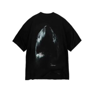 represent shark tee black