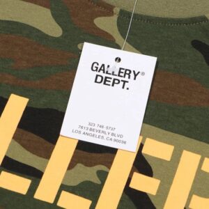 gallery dept camo tee multicolor