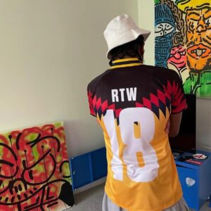 corteiz retro soccer jersey multi