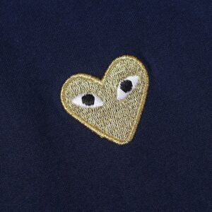 cdg heart embroidered t shirt navy