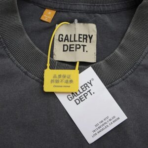 gallery dept black spiral tee