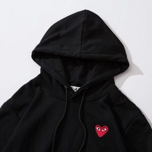 cdg play heart hoodie black/white